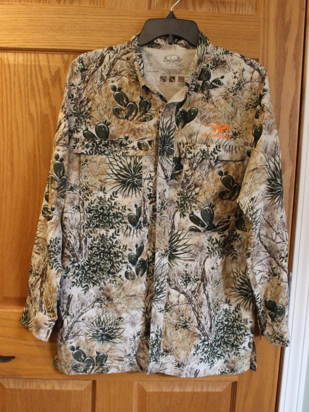 Game Guard Men's Vented Hunting Fishing Outdoors Shirt - Size Small